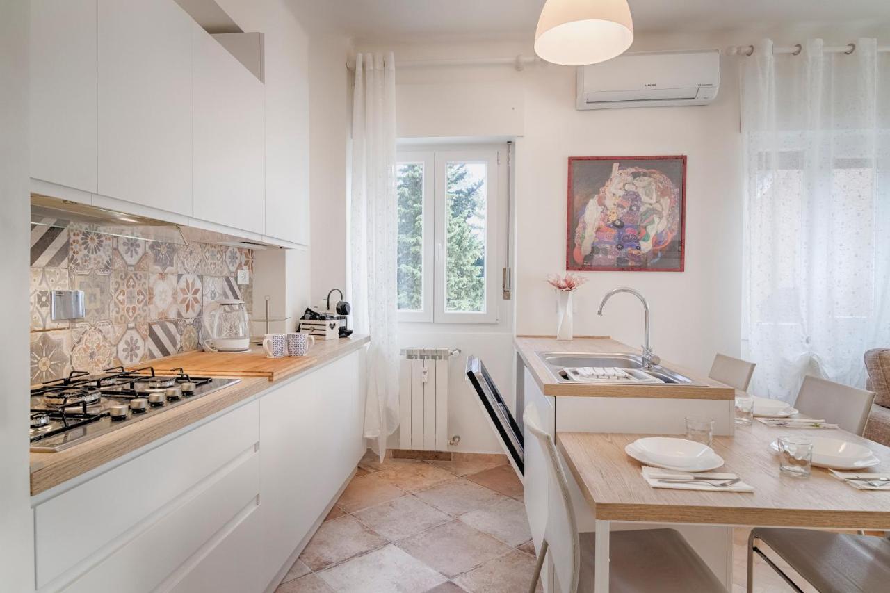 Ferienwohnung La Fine Del Mondo Triest Exterior foto