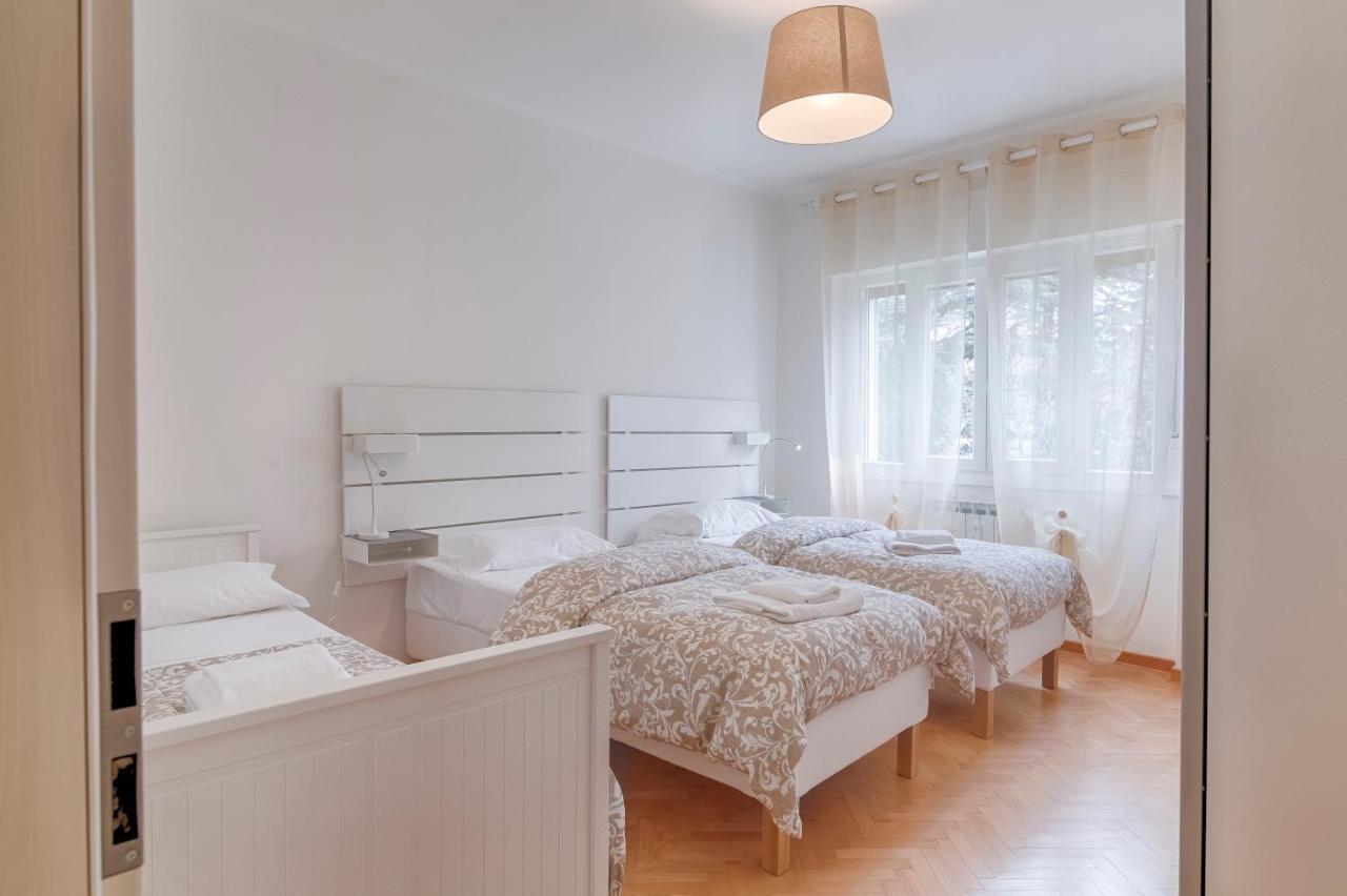 Ferienwohnung La Fine Del Mondo Triest Exterior foto